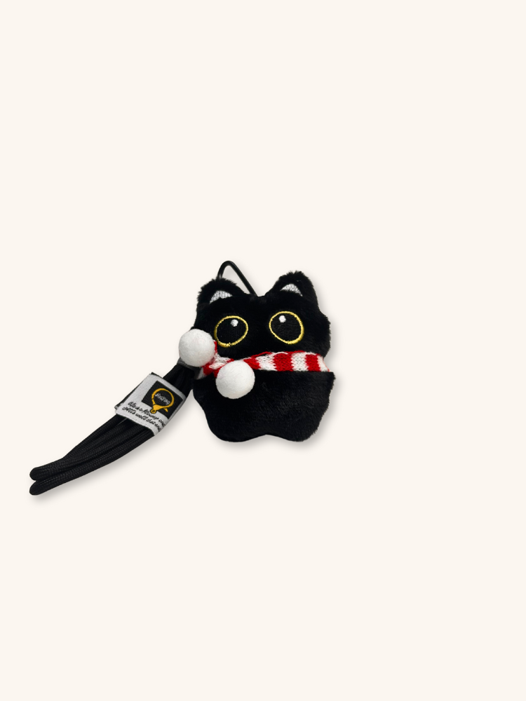 Charm para bolso con forma de gatito y bufanda acogedora