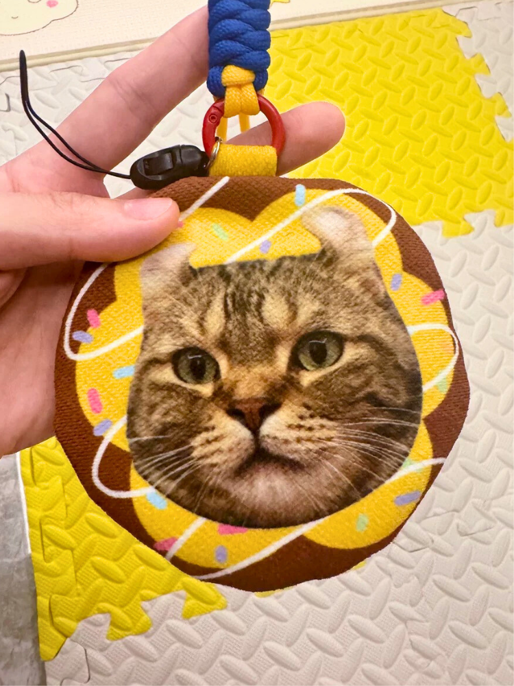 PawliBar Atelier Donut Portrait Charm