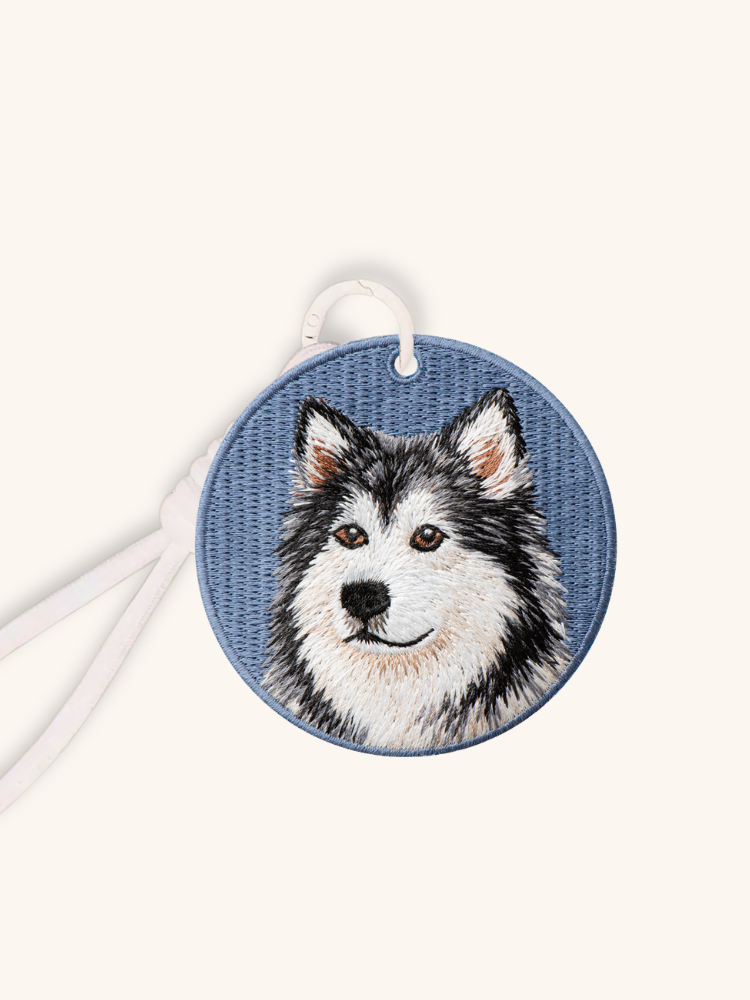 Alaskan Malamute Frost Embroidered Charm