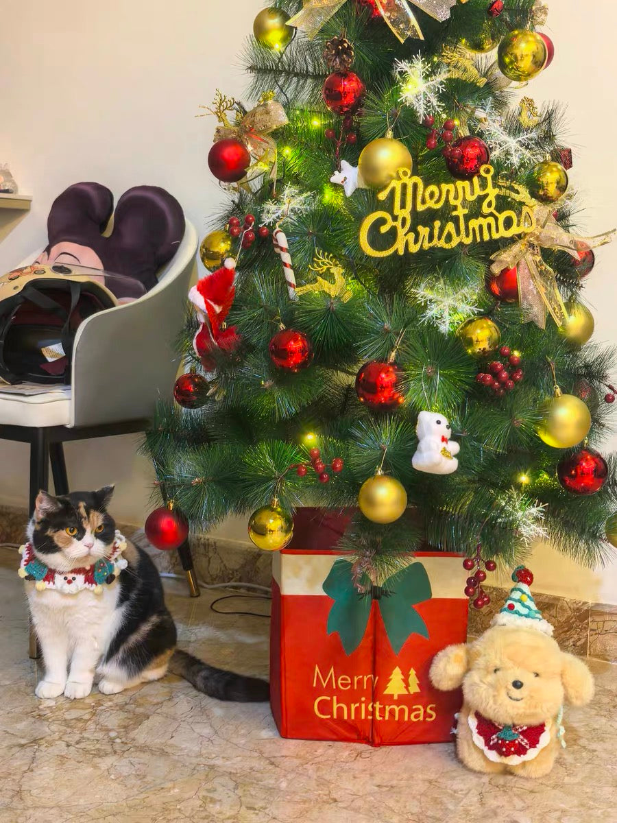 Santa Tree Collar