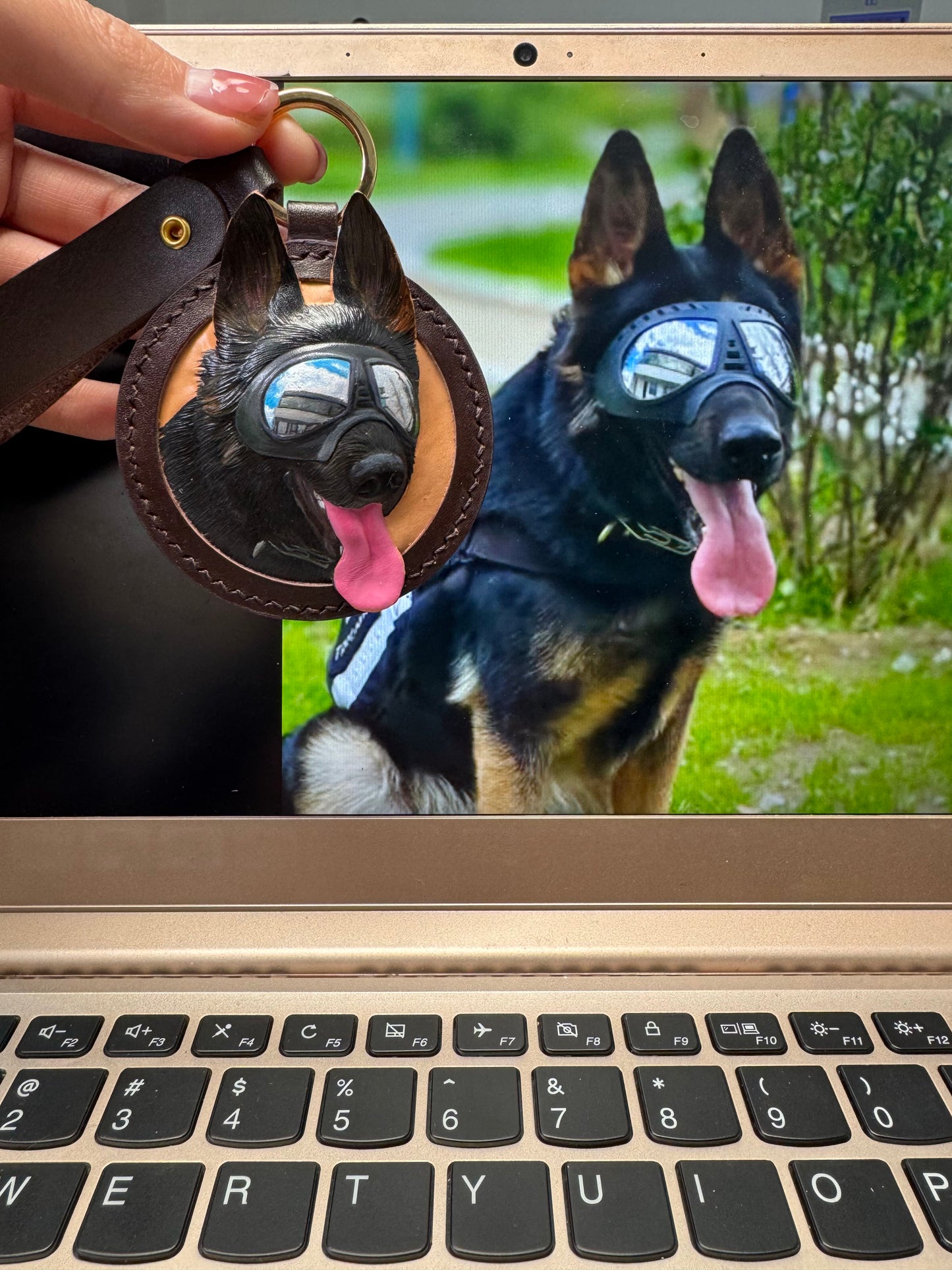 PawliBar Atelier Leather Portrait Charm